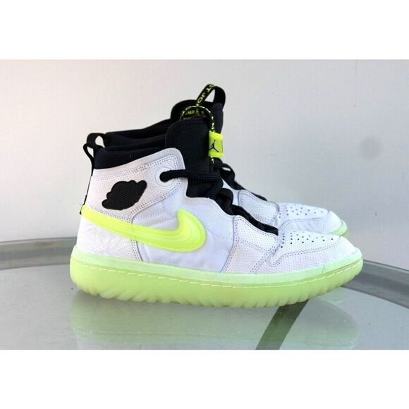 PROMO SAMPLE RARE 2019 Jordan 1 High React White/Volt  Mens Size 9? - Picture 1 of 11